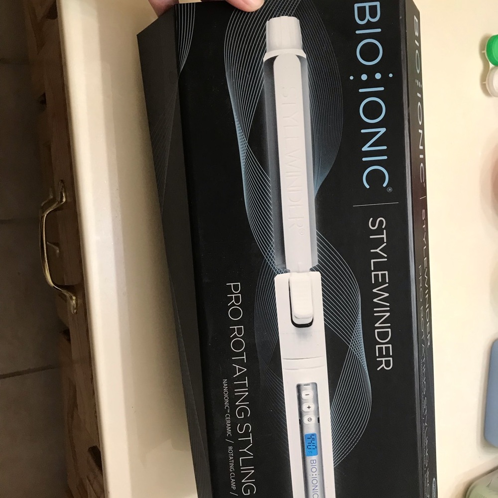 Bionic Stylewinder curling iron